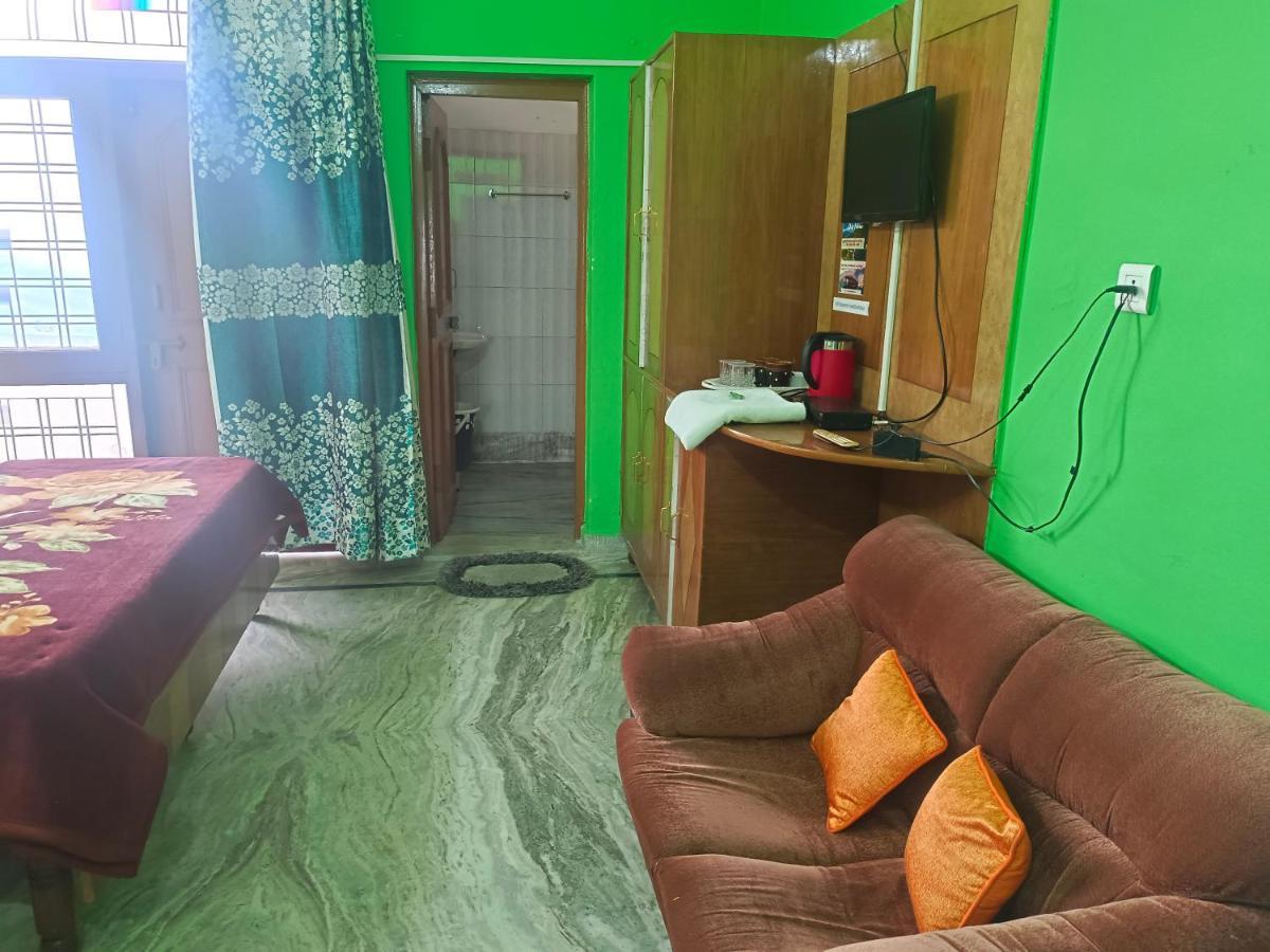 Hotel Shiv Palace New Tehri Екстер'єр фото