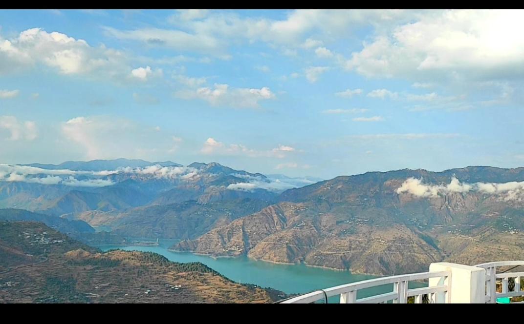 Hotel Shiv Palace New Tehri Екстер'єр фото