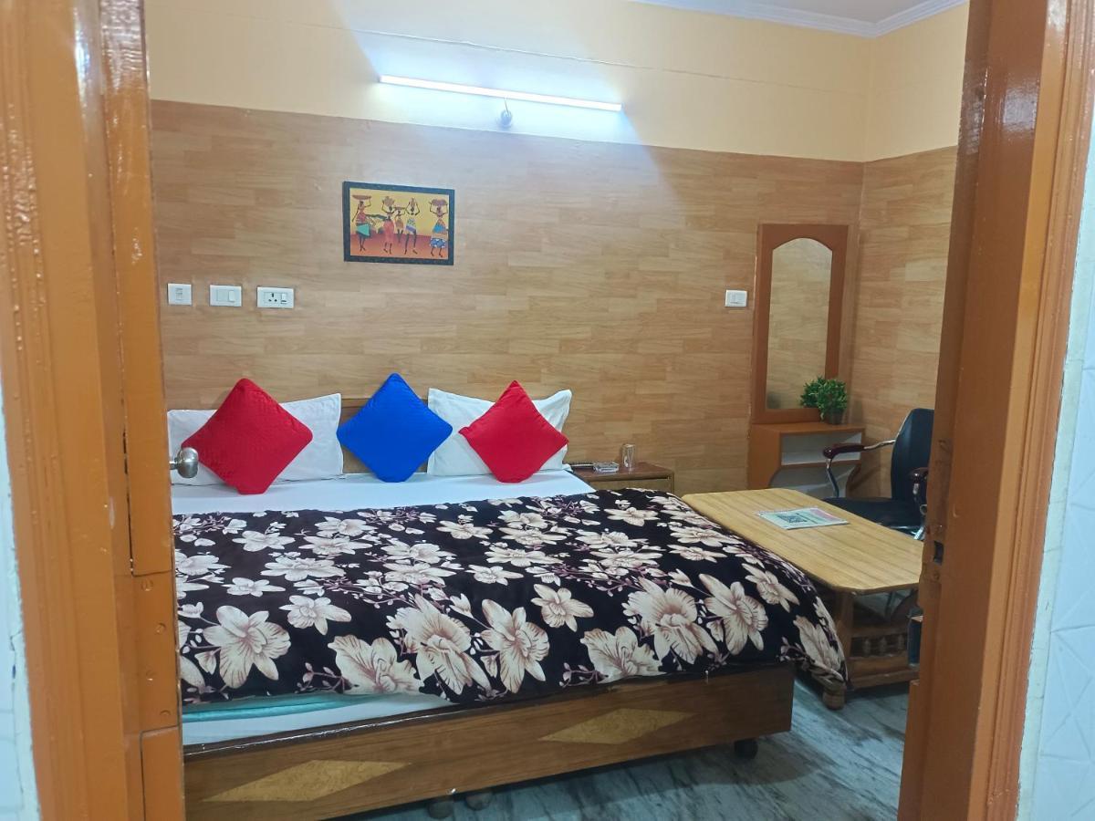 Hotel Shiv Palace New Tehri Екстер'єр фото